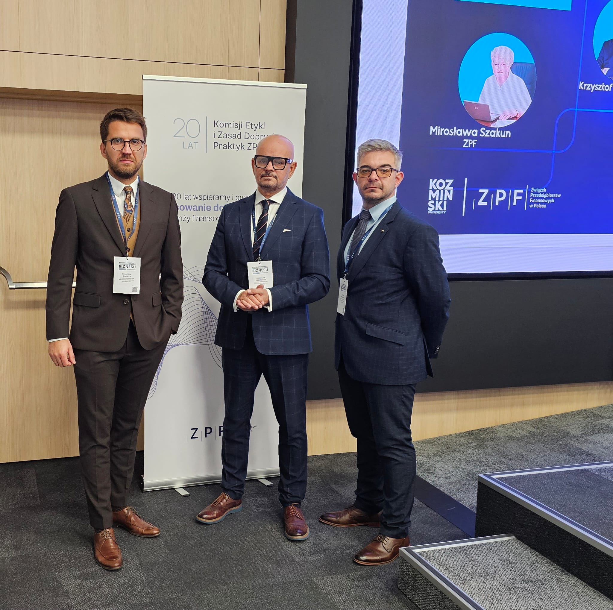 Read more about the article JESTEŚMY NA KONFERENCJI ETYCZNE ZASADY ODPOWIEDZIALNEGO BIZNESU